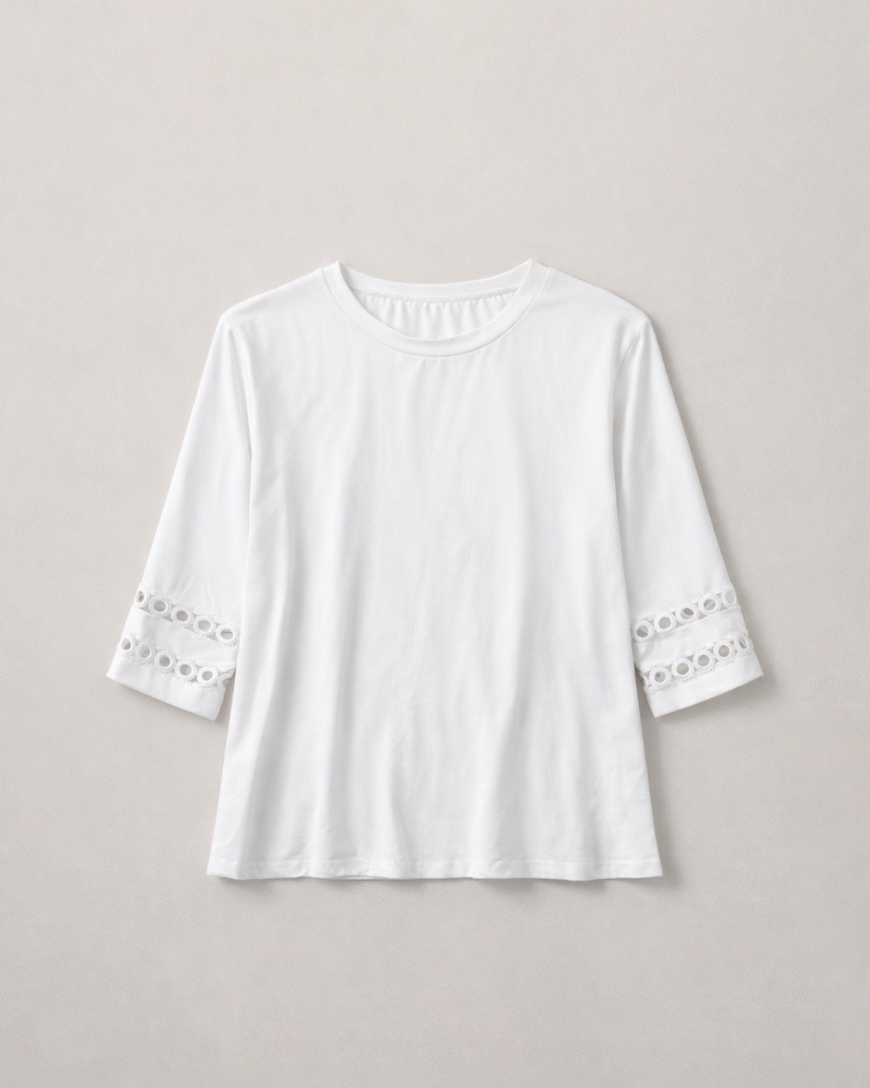 Women’s White Round Neck Top