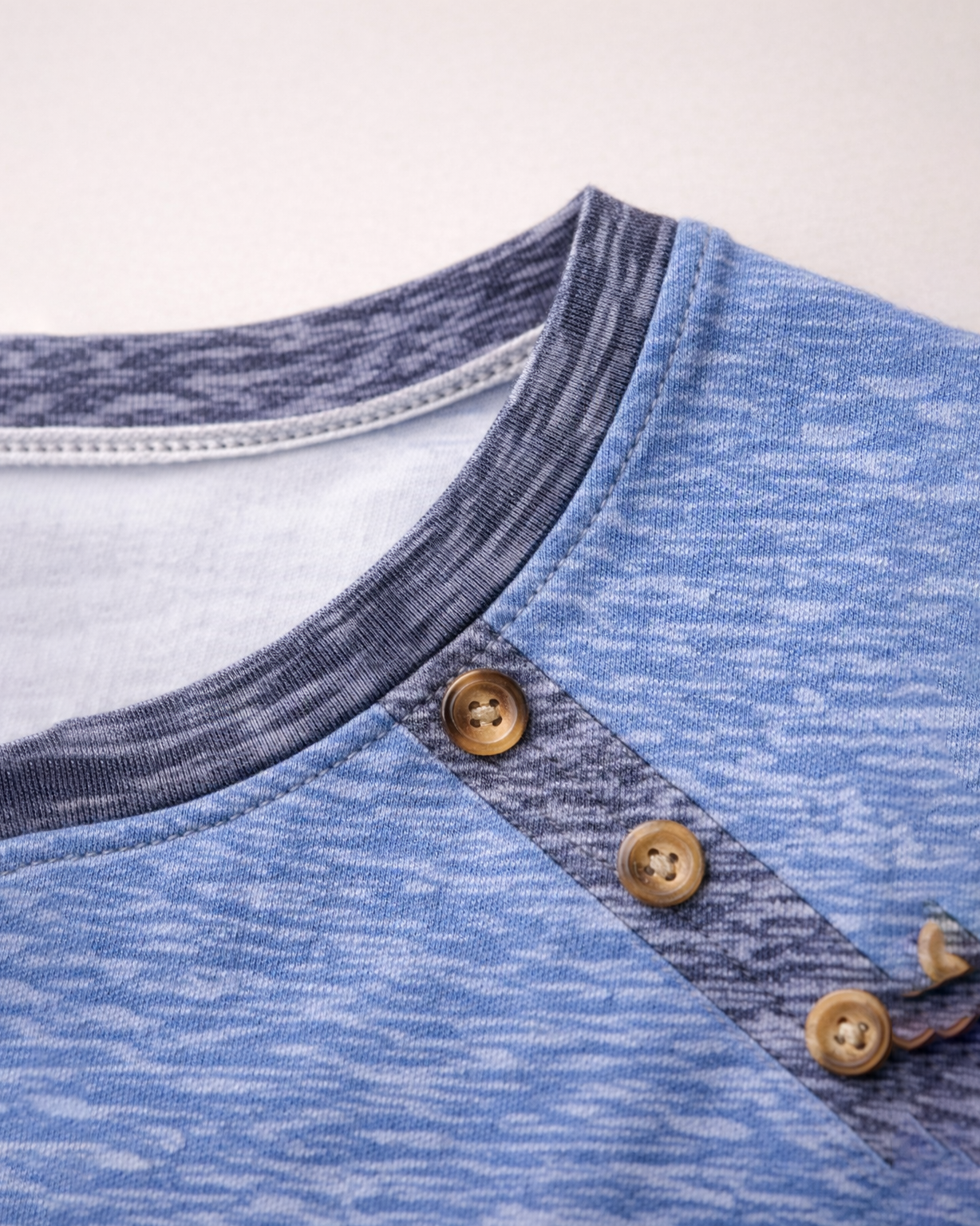 Women’s Blue Color block Long Sleeve Top