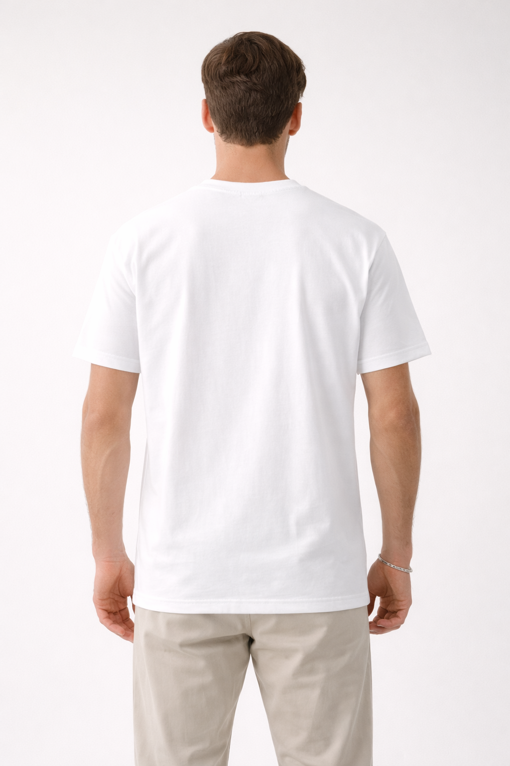 Men’s White Embroidered Cotton T-Shirt – “Dinx The Bees”