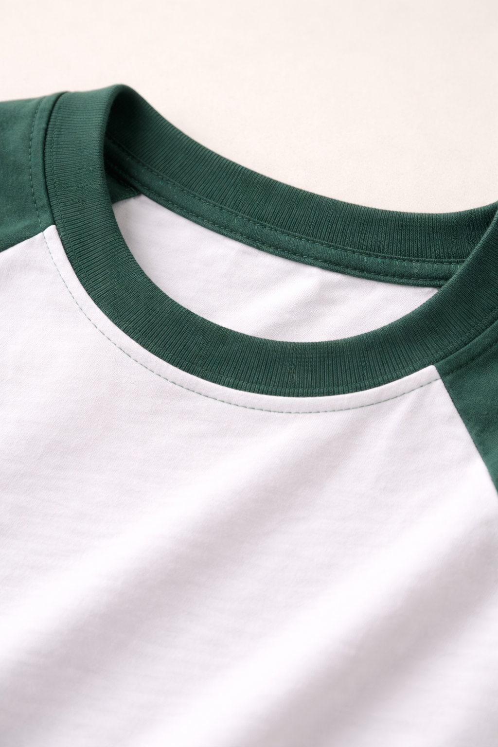 Vintage History Graphic Raglan T-Shirt – Green Sleeve Long Sleeve Tee