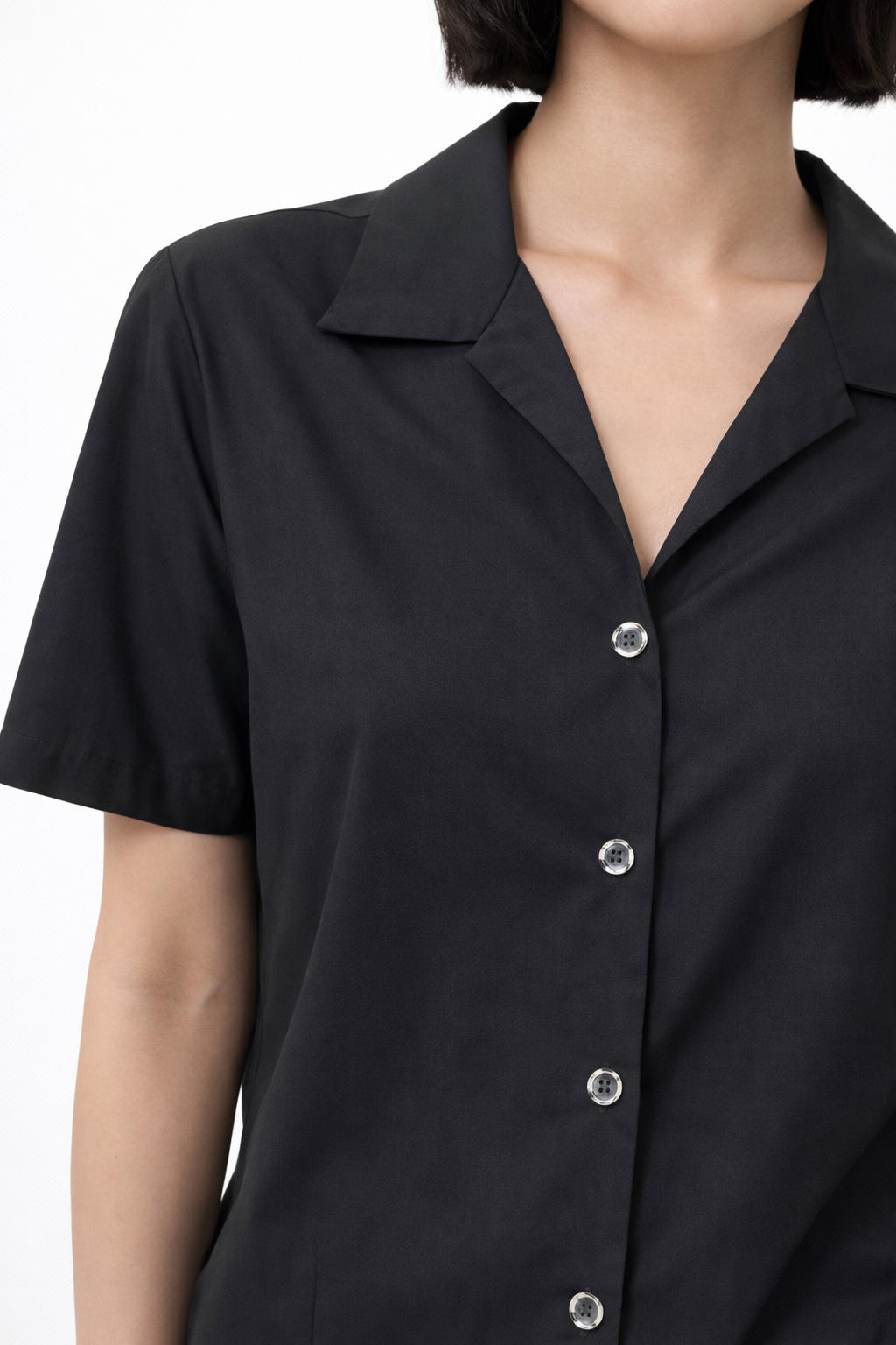 Women’s Black Short-Sleeve Tailored Shirt