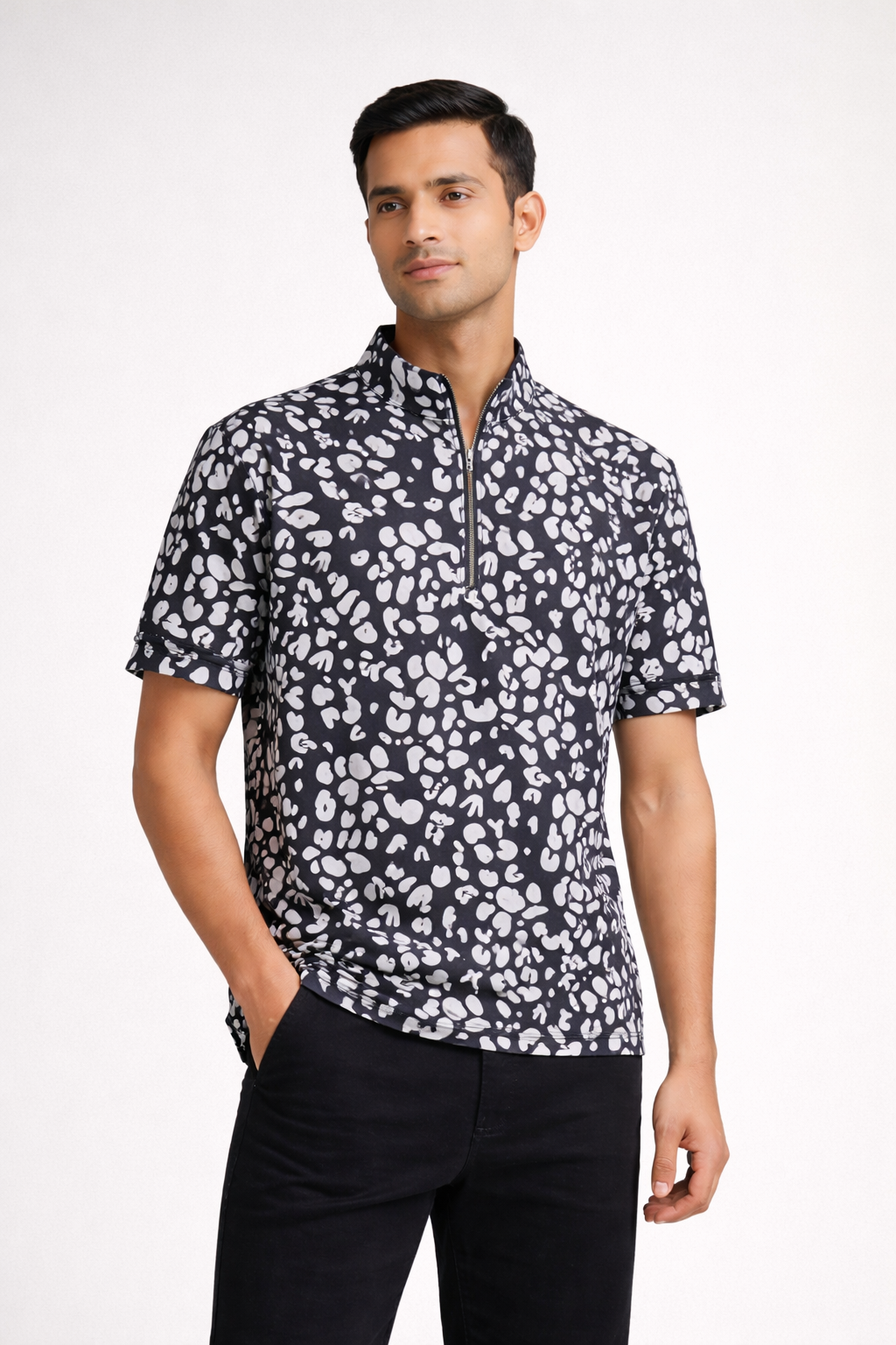 Men’s Printed Short-Sleeve Half-Zip Polo Shirt