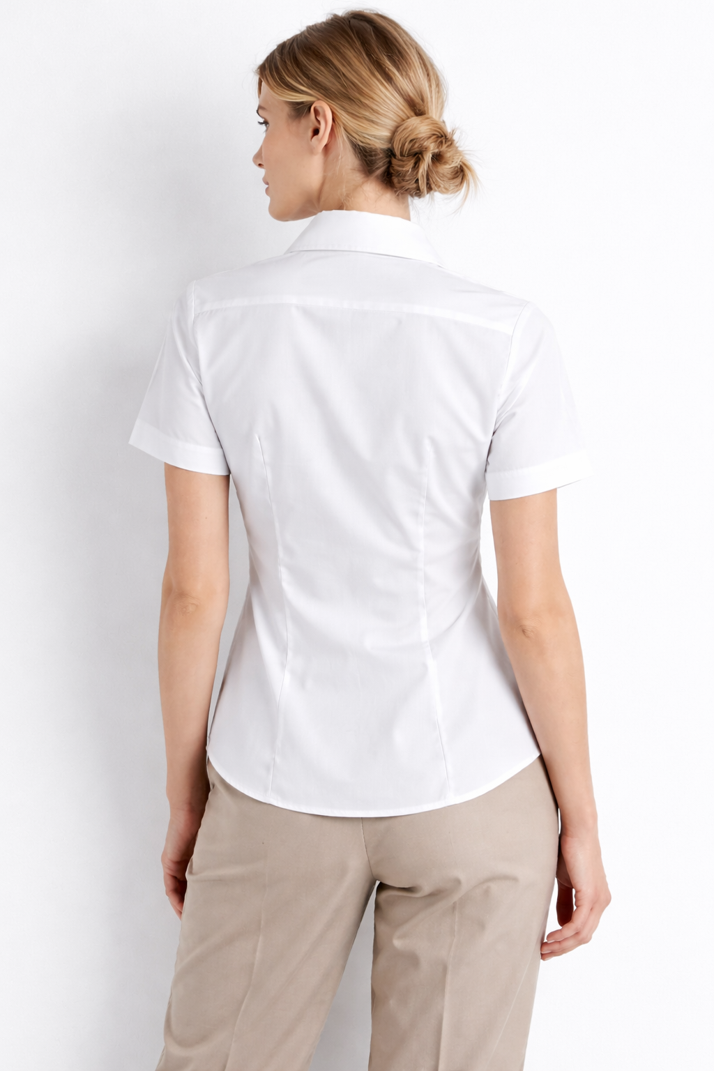 Women’s Classic Short-Sleeve Button-Down Shirt – White