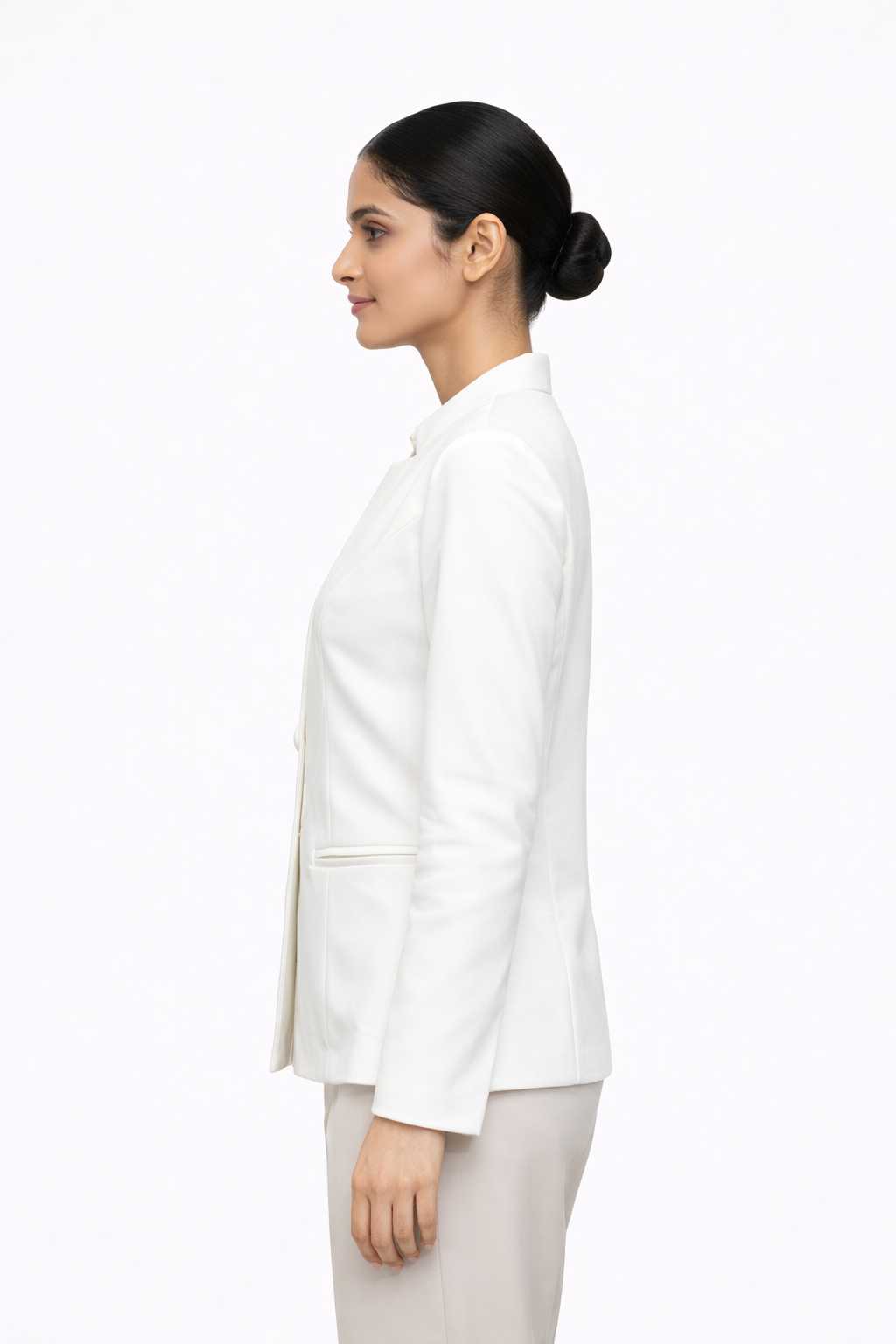 Women’s Tailored Half-Collar Blazer – White